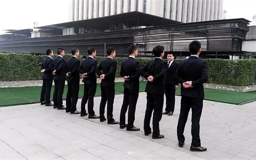 瑞昌揭秘：如何选择靠谱的收债公司？老司机给你支招